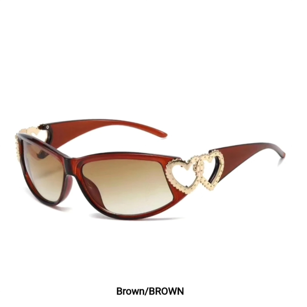 Chic Heart-Accent Brown Sunglasses